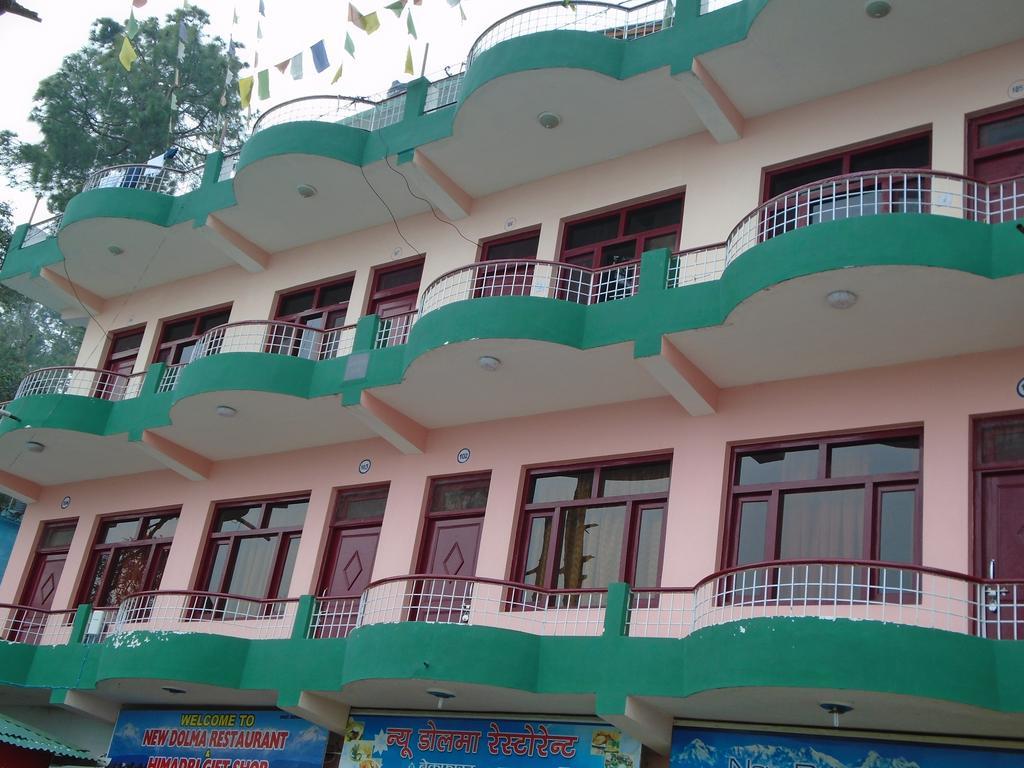 New Dolma Hotel Almora Esterno foto